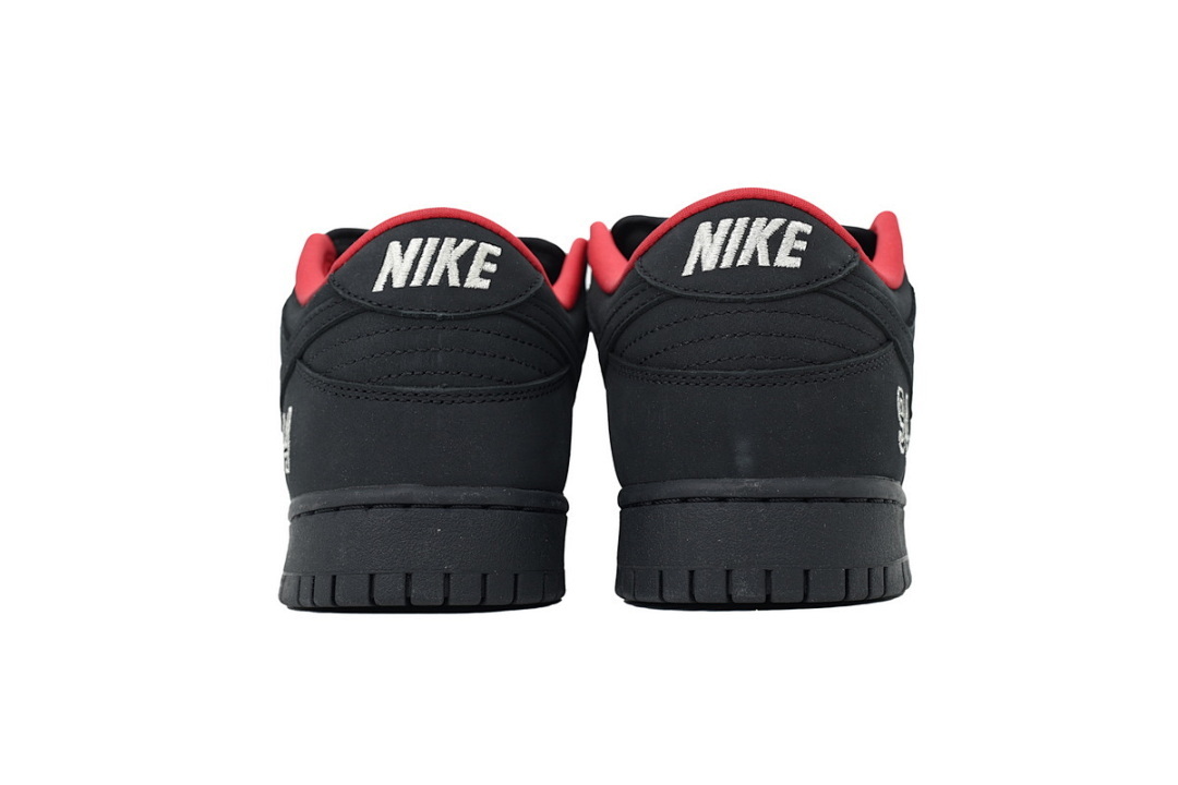 FC God Batch   Supreme x Nike Dunk Low SB 'Black' HQ8487-001