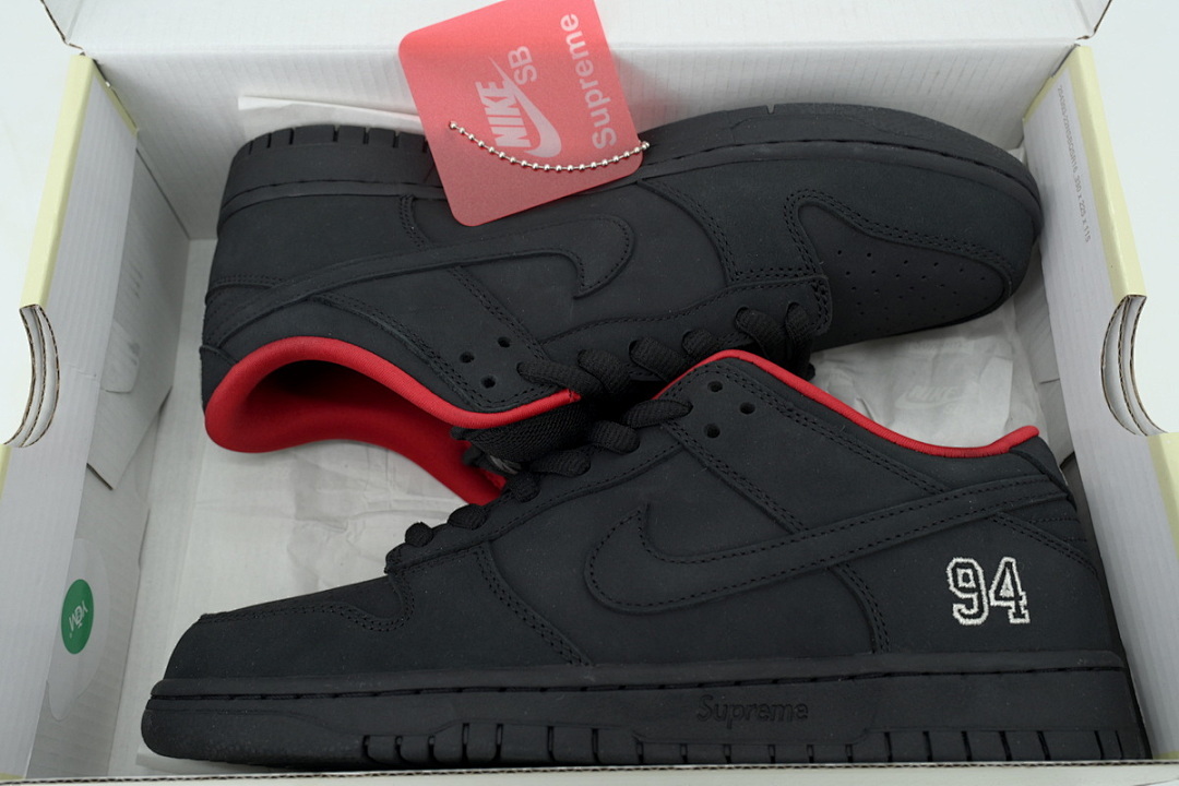 FC God Batch   Supreme x Nike Dunk Low SB 'Black' HQ8487-001