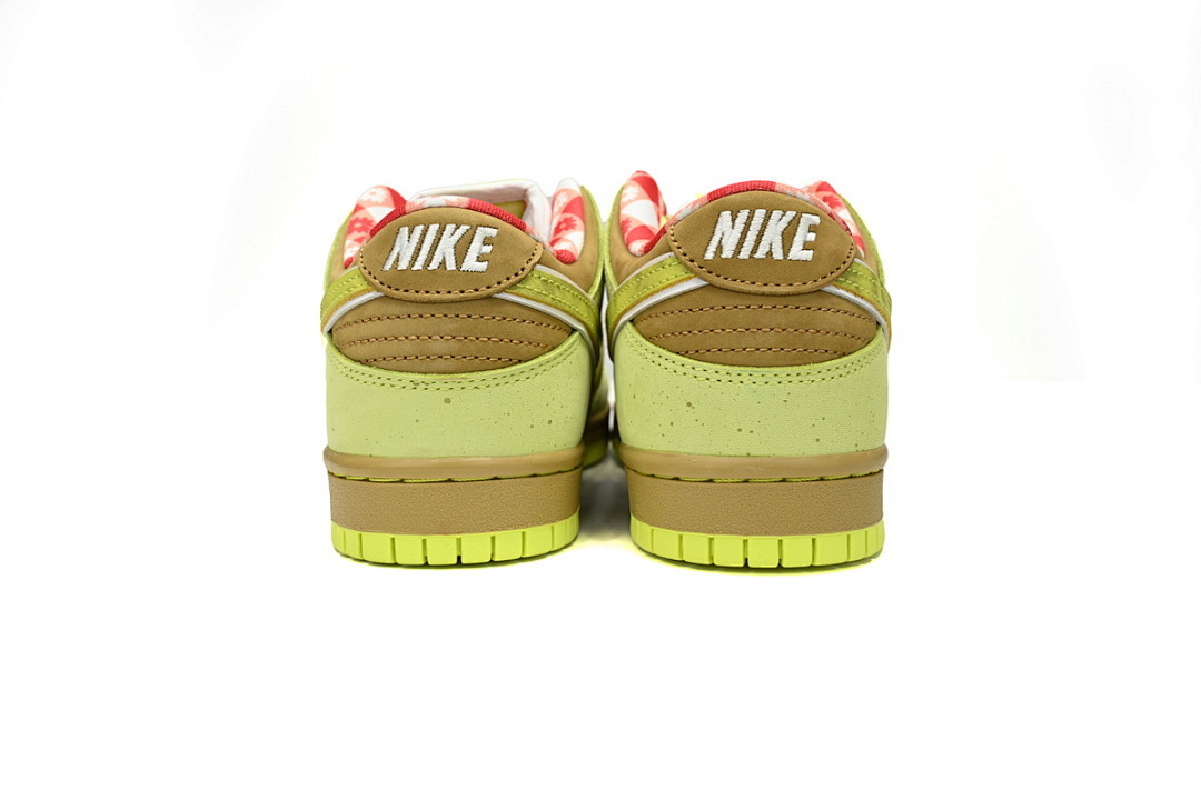LJR CONCEPTS × Nike Dunk SB Fluorescent Yellow Lobster BV1310-566