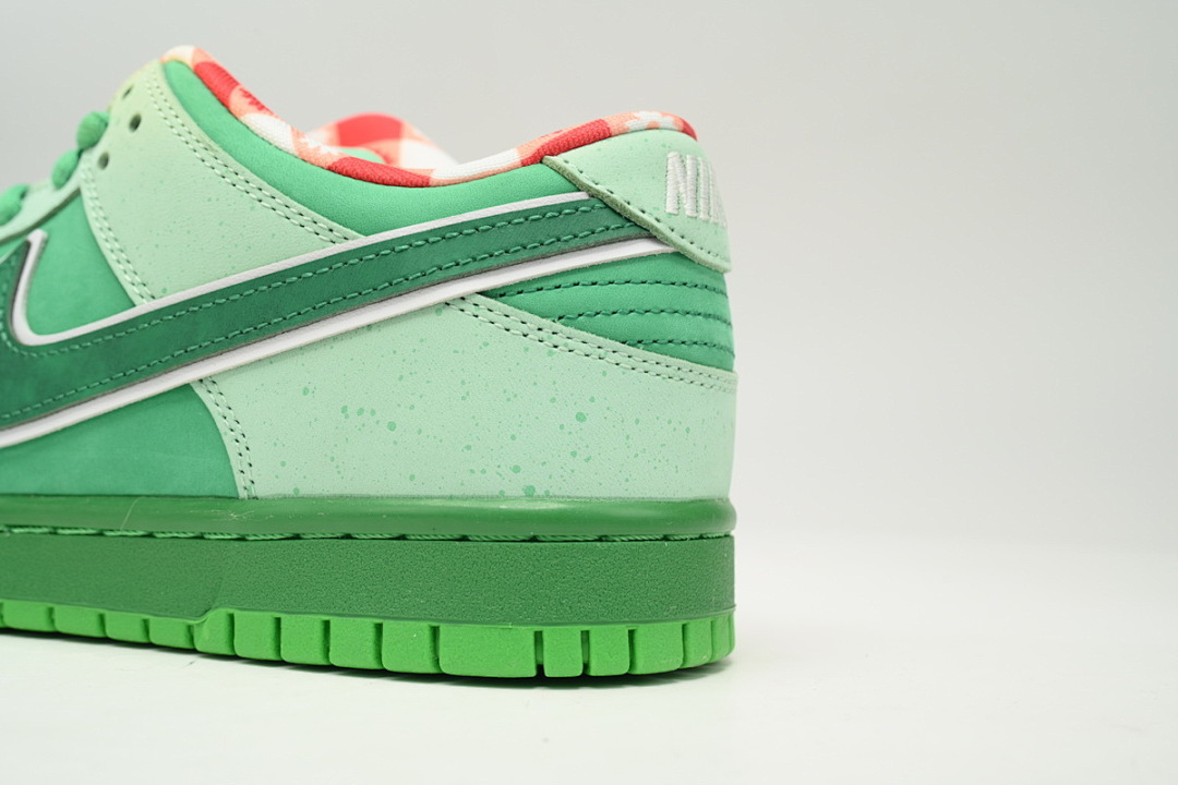 LJR CONCEPTS × Nike Dunk SB Seaweed Green Lobster BV1310-303