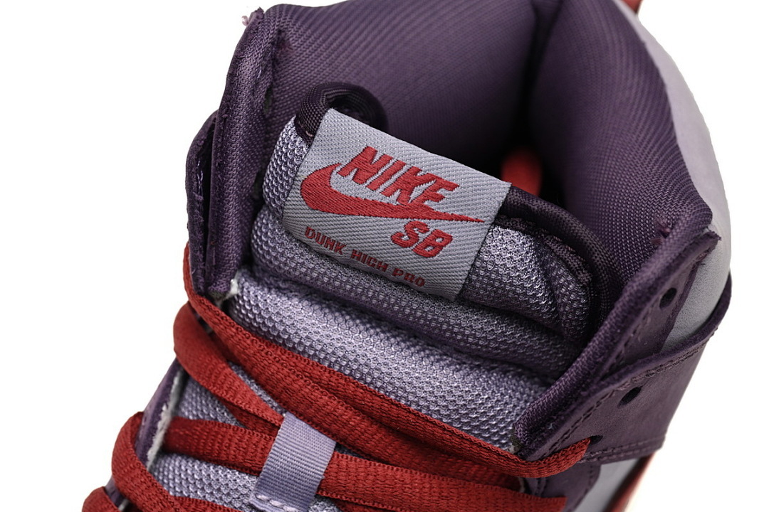  LJR  Nike Dunk SB High Daybreak Plum  313171-500
