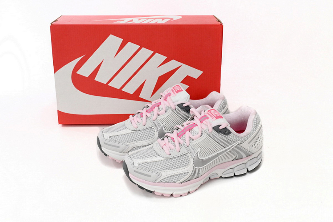 NikeAir Zoom Vomero 5 Pink FN3695-001 