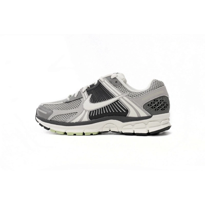NikeAir Zoom Vomero 5 Ash  FB8825-001  01
