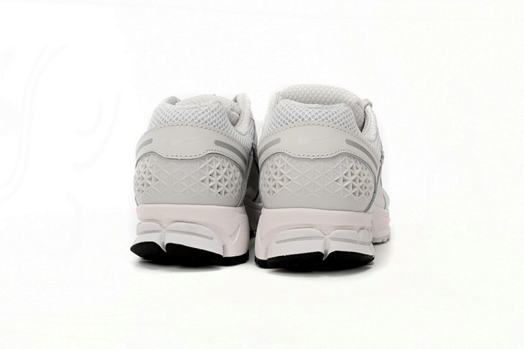  NikeAir Zoom Vomero 5 Grey BV1358-001