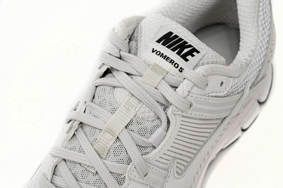  NikeAir Zoom Vomero 5 Grey BV1358-001