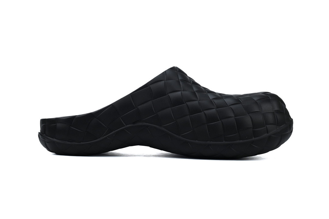 FC God Batch Bottega Veneta Slider Sandals Black