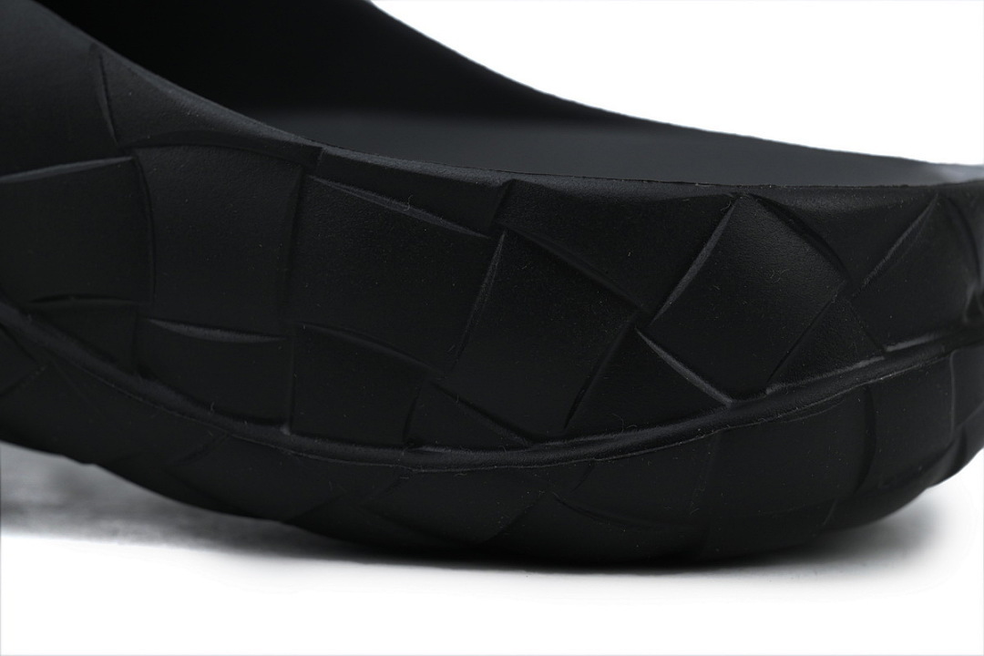 FC God Batch Bottega Veneta Slider Sandals Black