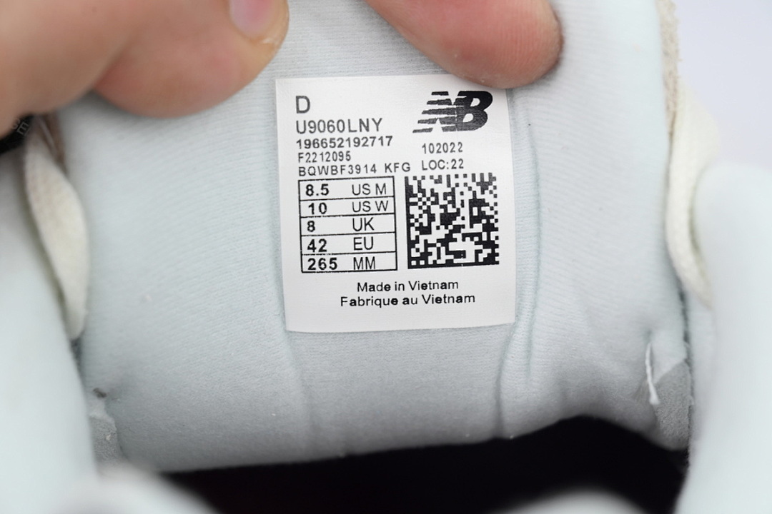  New Balance  9060 'Lunar New Year' U9060LNY