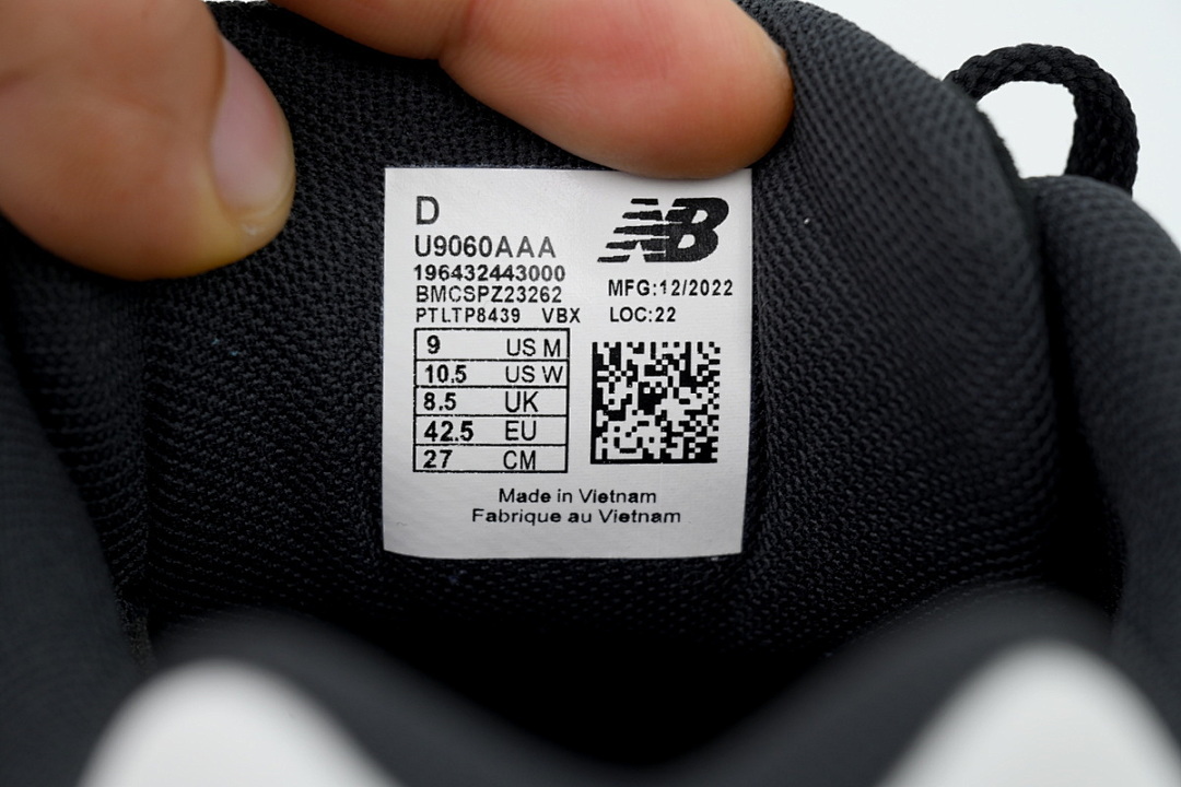 New Balance 9060 'Black White'  U9060AAA 