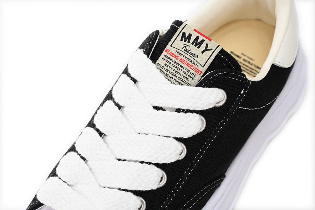 FC God Batch MIHARA YASUHIRO Black And White  NO.703 