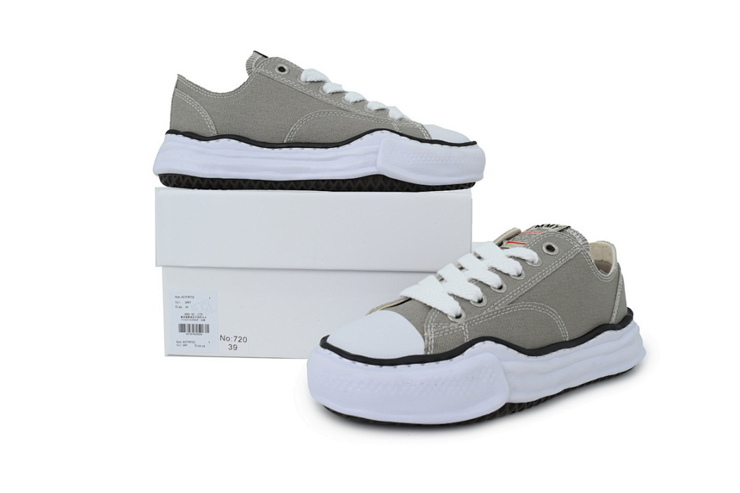 FC God Batch  MIHARA YASUHIRO Grey  NO.720