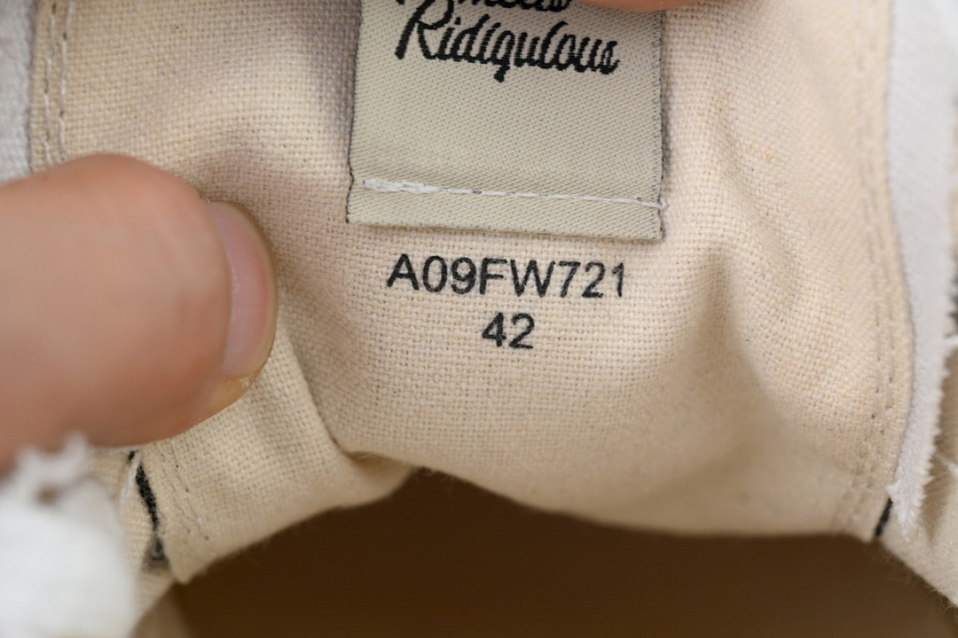 FC God Batch  MIHARA YASUHIRO Black And White Cloth  NO.732