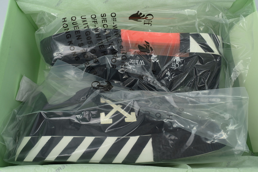 FC God Batch  Off-White Wmns Vulc Sneaker 'Black  OWIA272C99 FAB001 1001