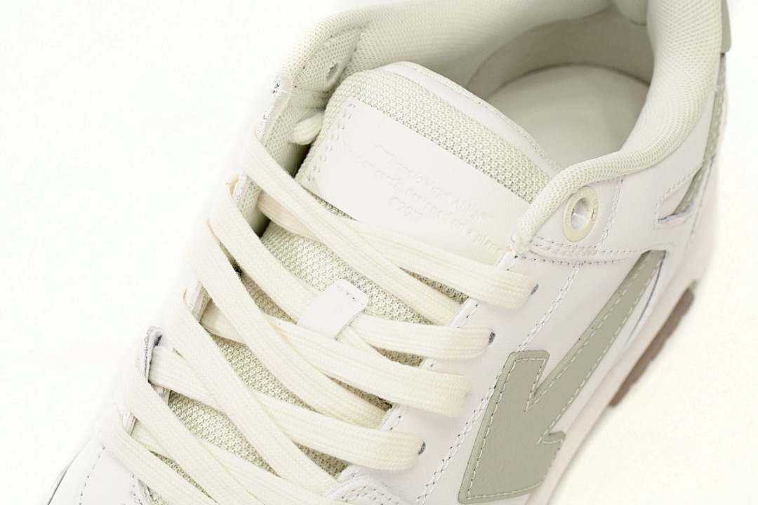 FC God Batch OFF-WHITE Out Of Office Ivory OMIA18 9F21LEA00 10161