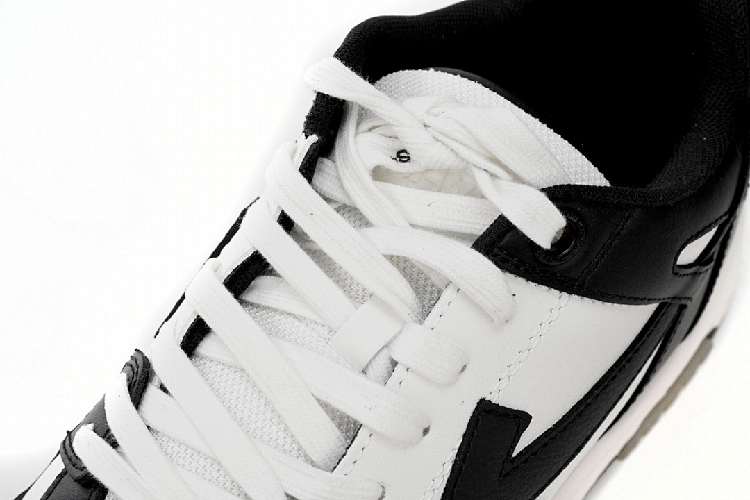 FC God Batch OFF-WHITE Out Of Office Black And White OMIA189 C99LEA00 11004