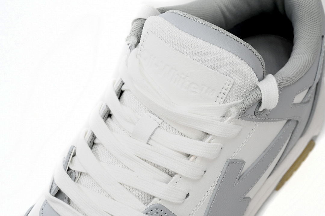 FC God Batch OFF-WHITE Out Of Office Pale OMIA189 C99LEA00 40901 