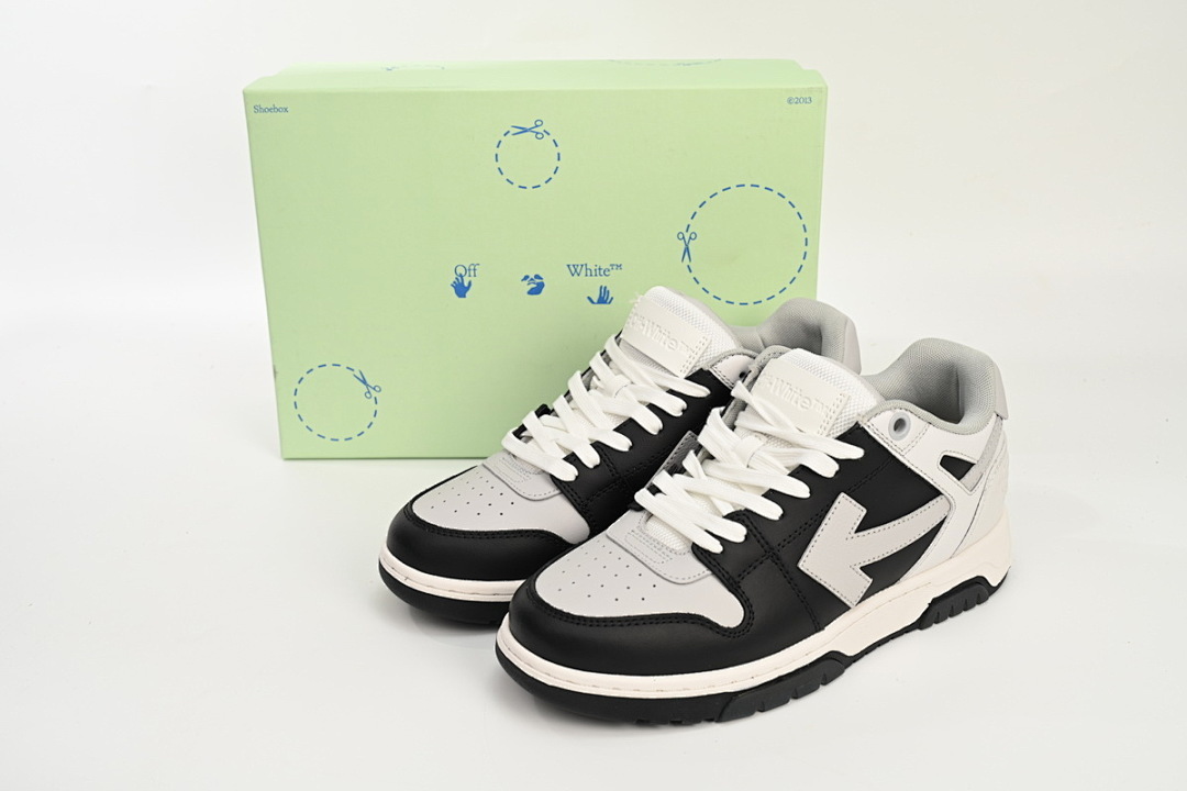 FC God Batch  OFF-WHITE Out Of Black And White Gray OMIA189F 22LEA001 0709