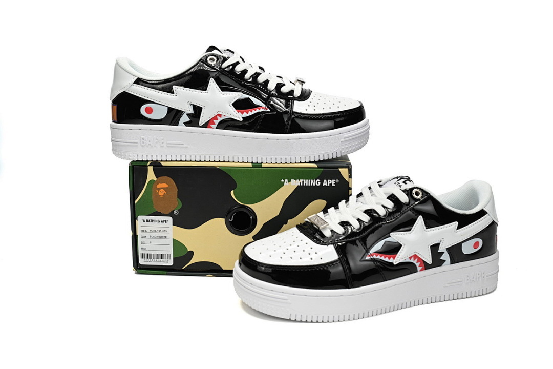 A Bathing Ape Bape Sta Low Black and White Shark 1H30-191-009 