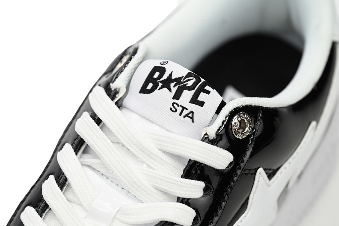 A Bathing Ape Bape Sta Low Black and White Shark 1H30-191-009 