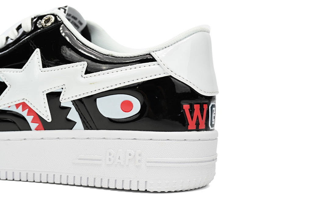 A Bathing Ape Bape Sta Low Black and White Shark 1H30-191-009 