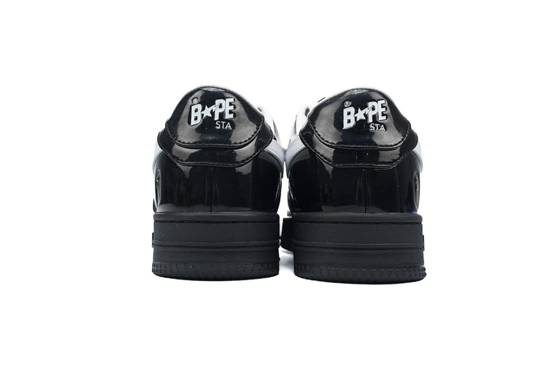 A BATHING APE Bapesta Black White 0ZXSHW 291 302M
