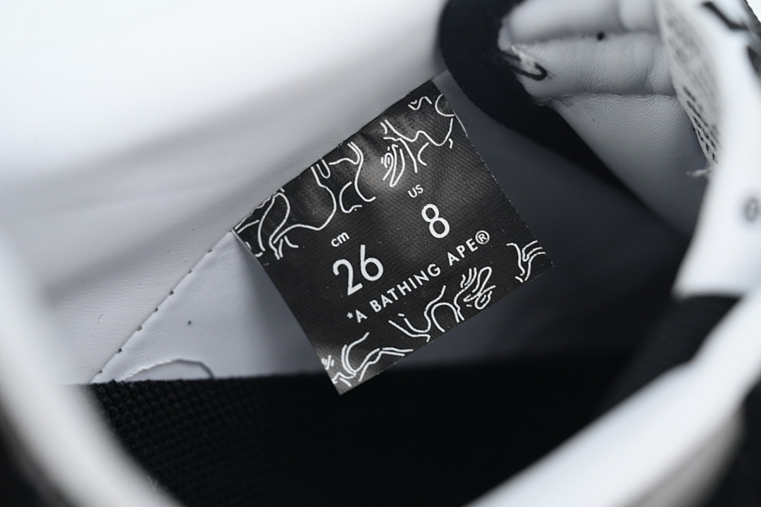 A BATHING APE Bapesta Black White 0ZXSHW 291 302M