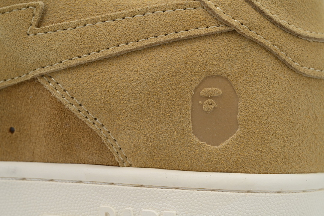 A BATHING APE Bapesta Tan Suede 1H70-191-004