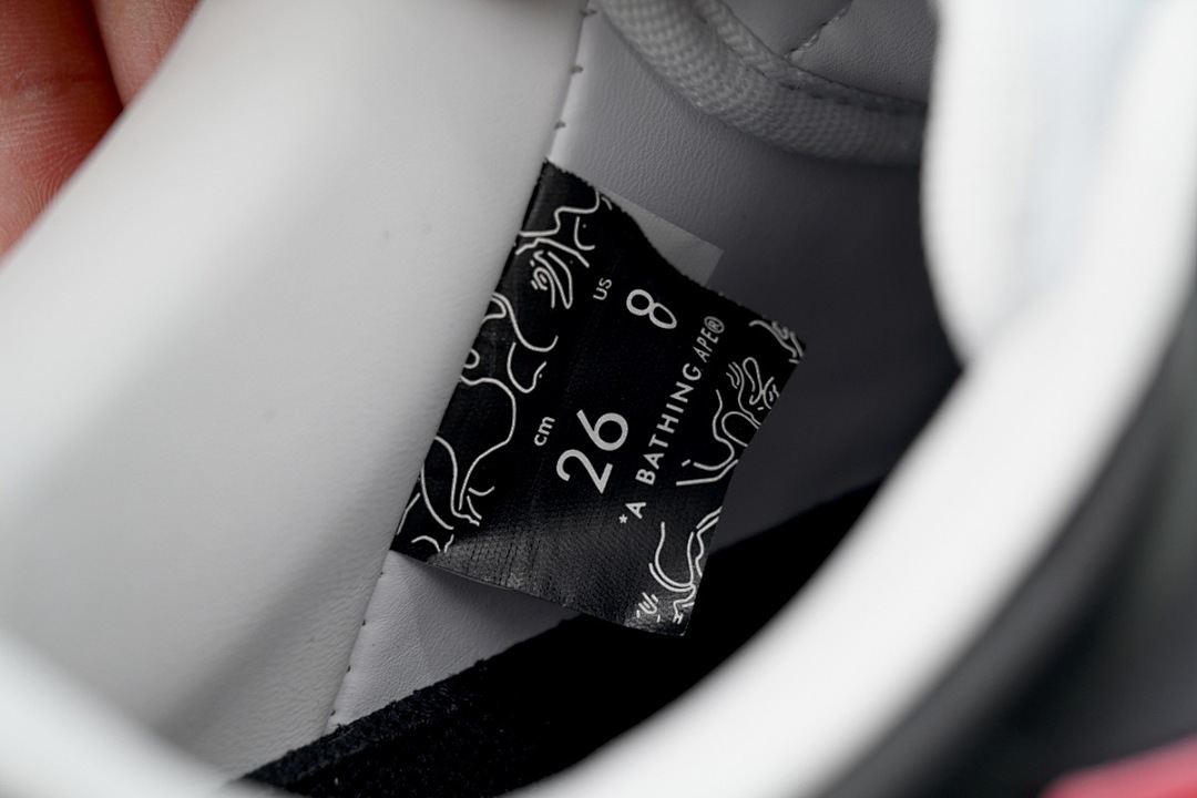 A BATHING APE Bapesta Black White Red  OZXSHM-191-303M