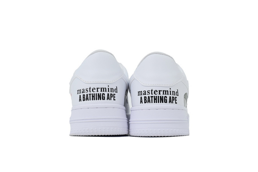 A BATHING APE White Shark Collaboration IG73-191-914 