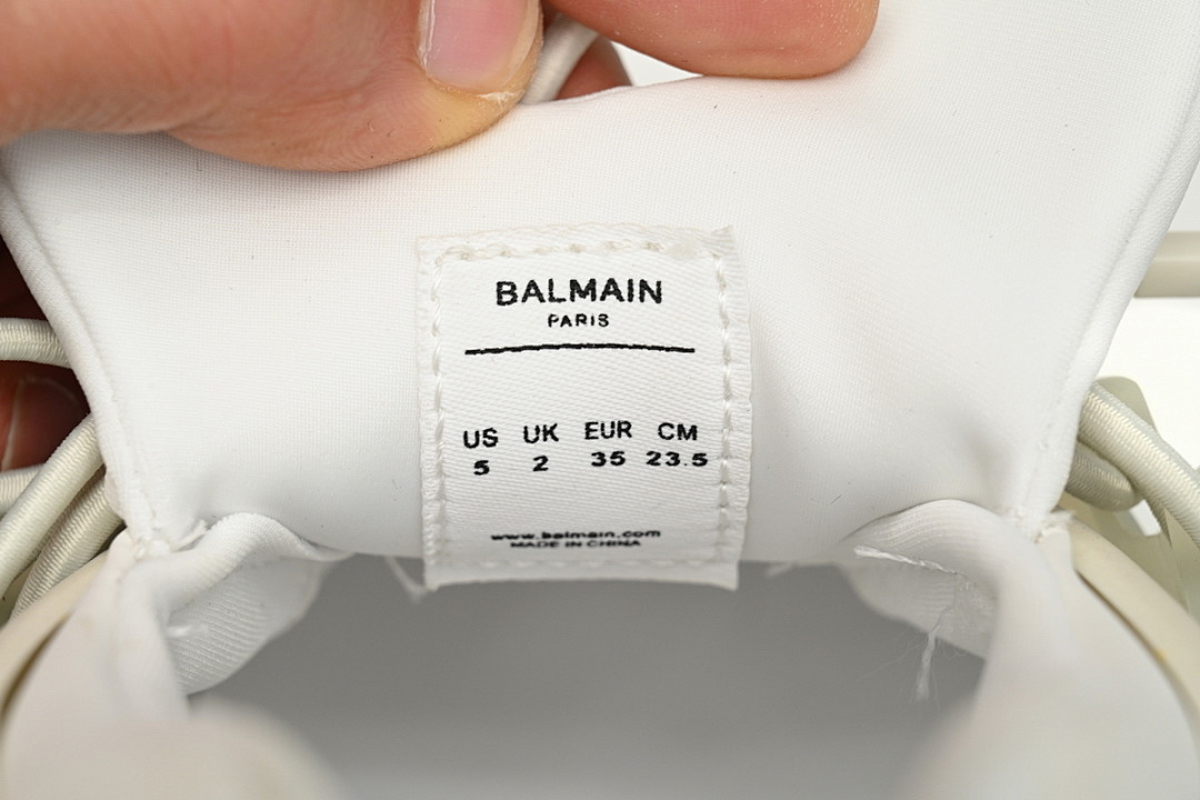 FC God Batch  BALMAIN Multikolor Buty sportowe All White YM1VJ309