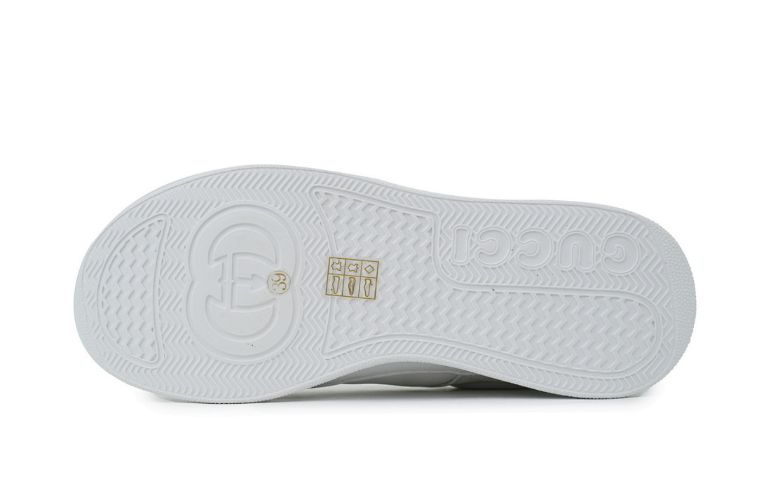  FC God Batch Gucci Low-Top Sneakers with Purple Gothic Logo