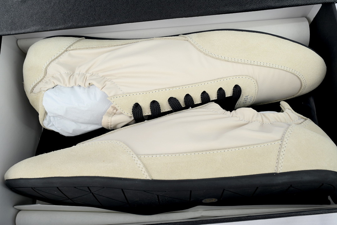 FC God Batch Prada Beige Low-Top Lace-Up 