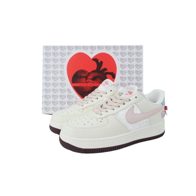 Nike Wmns Air Force 1 'Valentine's Day' 2026 IQ4937-161  02