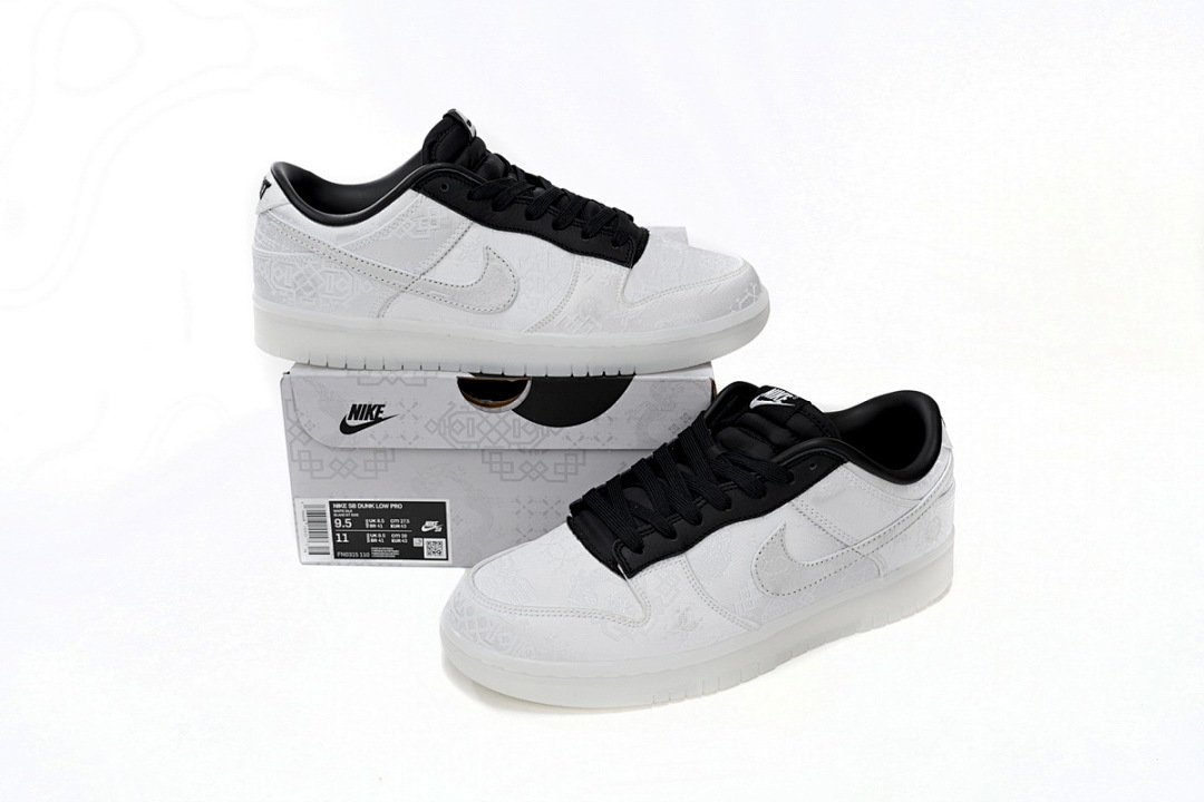 FC God Batch  CLOT x fragment x Nike Dunk Low Joint Names of Three FN0315-110