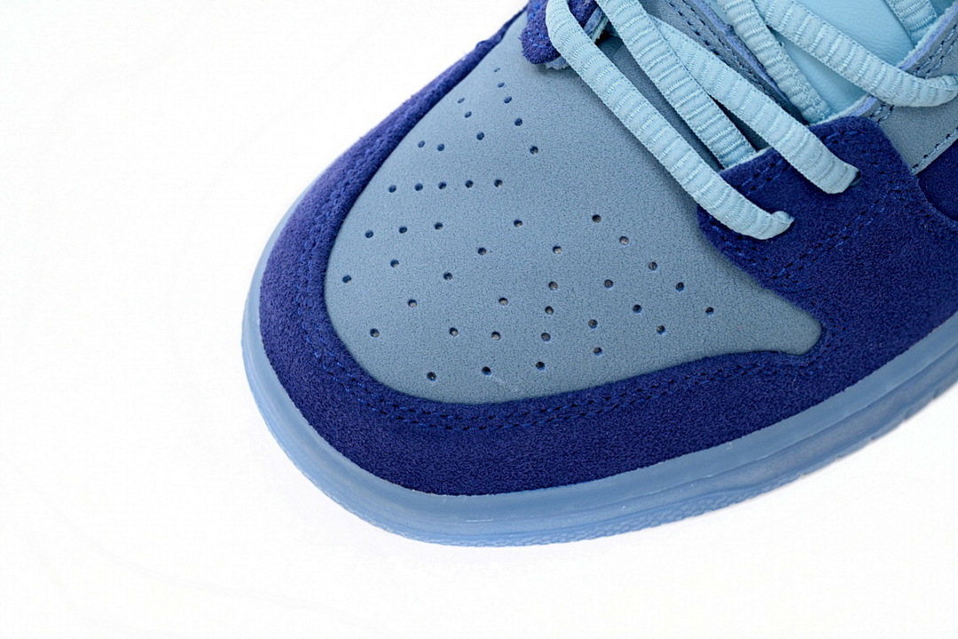 LJR Batch  Run The Jewels × Nike Dunk SB Low Blue Haired Monster DO9404-400