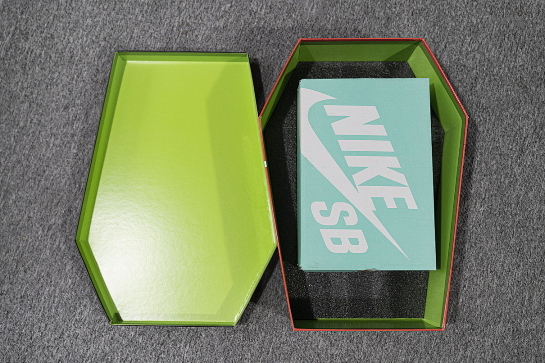LJR Batch Nike SB Dunk Low “Night Of Mischief” BQ6817-006 