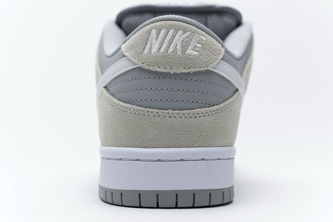 LJR Batch Nike SB Dunk Low TRD “Summit White” AR0778-110 