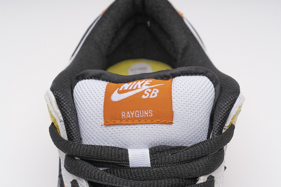 LJR Batch  Nike SB Dunk Low Pro QS BQ6832-101