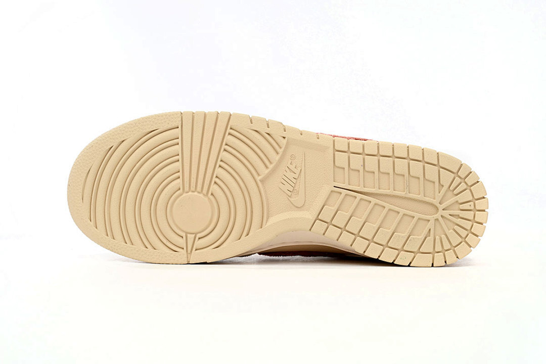 LJR Batch Nike Dunk Low WMNS “Terry Swoosh” DZ4706-200