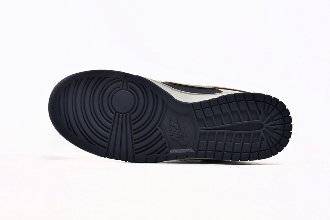 LJR Batch HUF x Nike SB Dunk Low NYC FD8775-100 