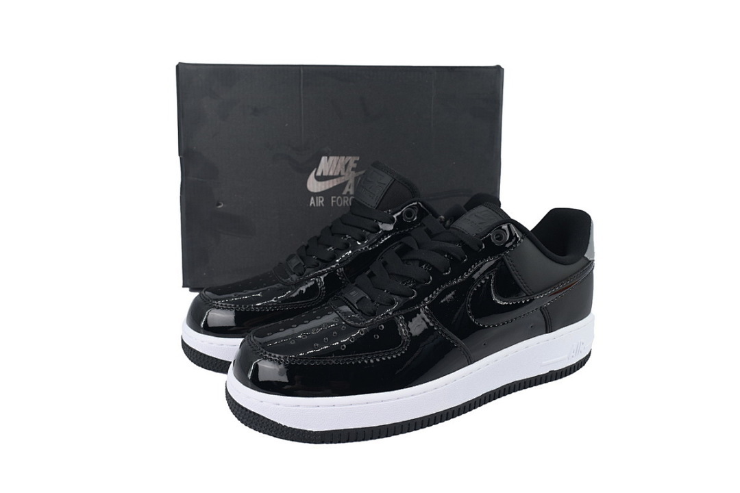 Nike Wmns Air Force 1 07 SE Premium 'Black Silver' AH-6827-001