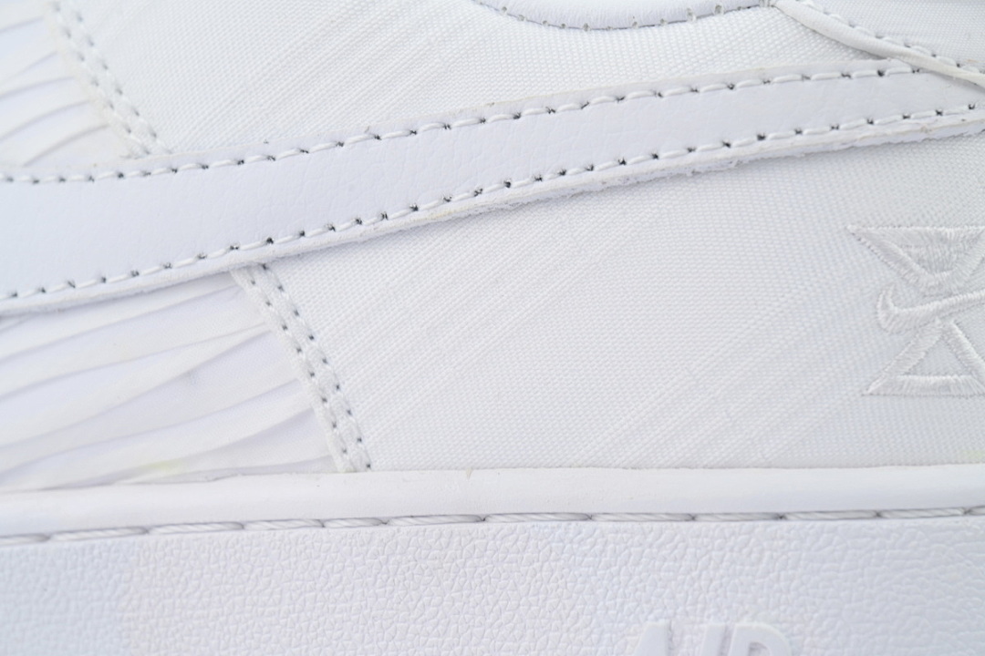 Nike Air Force 1 Low "Bow" DV4244-111 