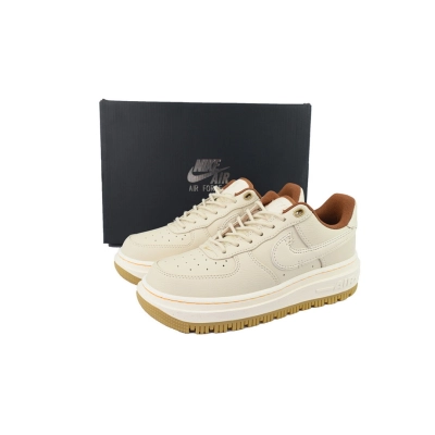 Nike Air Force 1 Luxe 'Pecan' DB4109-200  02
