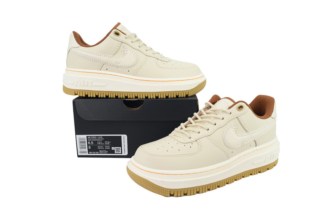 Nike Air Force 1 Luxe 'Pecan' DB4109-200 