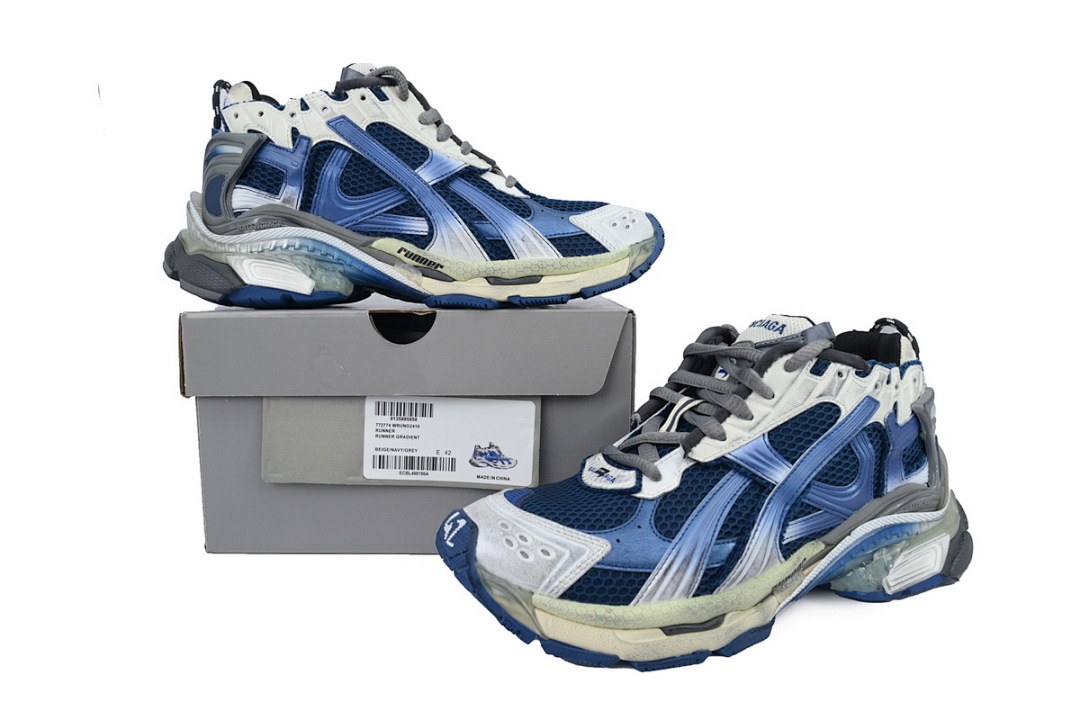 FC God Batch Balenciaga Runner Sneaker 'Gradient - Beige Navy' 772774 WRUNG 2410 