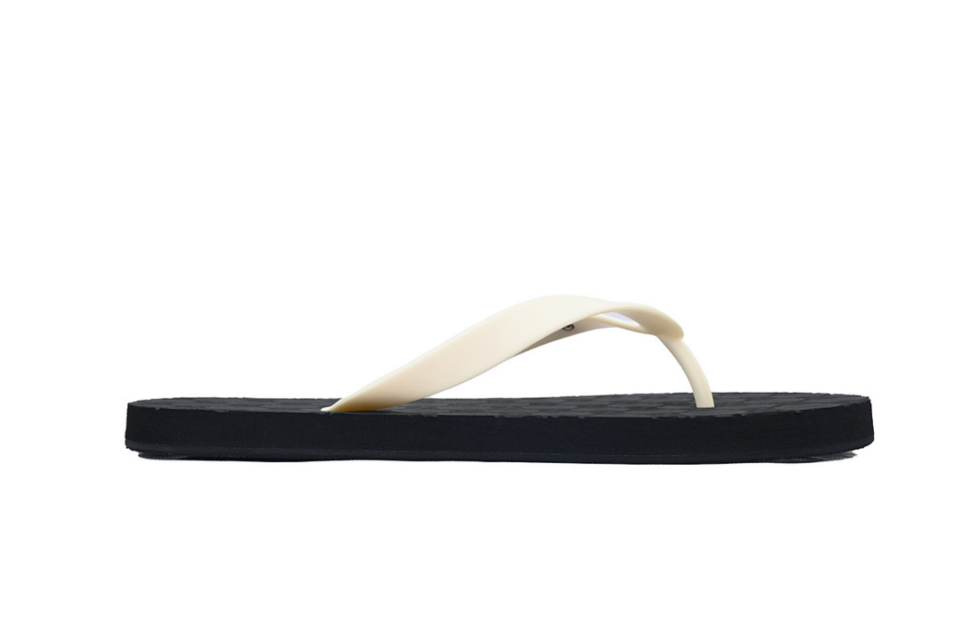 Gucci Black Rubber Flip Flops with White Straps and Gold Interlocking G Logo