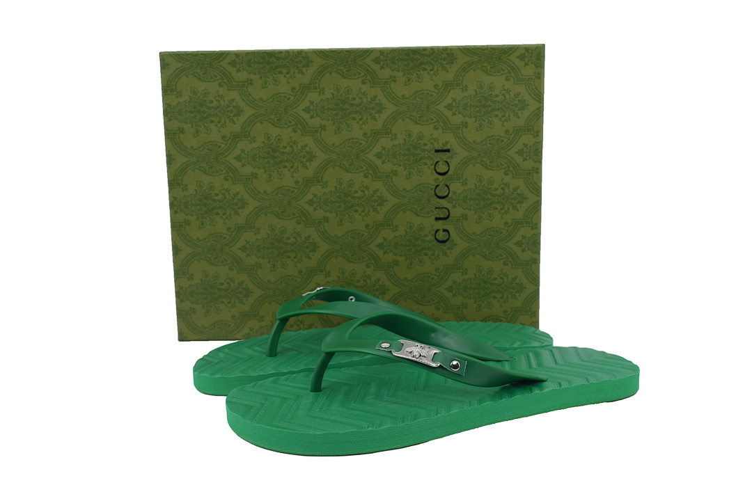 Gucci Branded Green Rubber Flip Flops with Bee Hardware