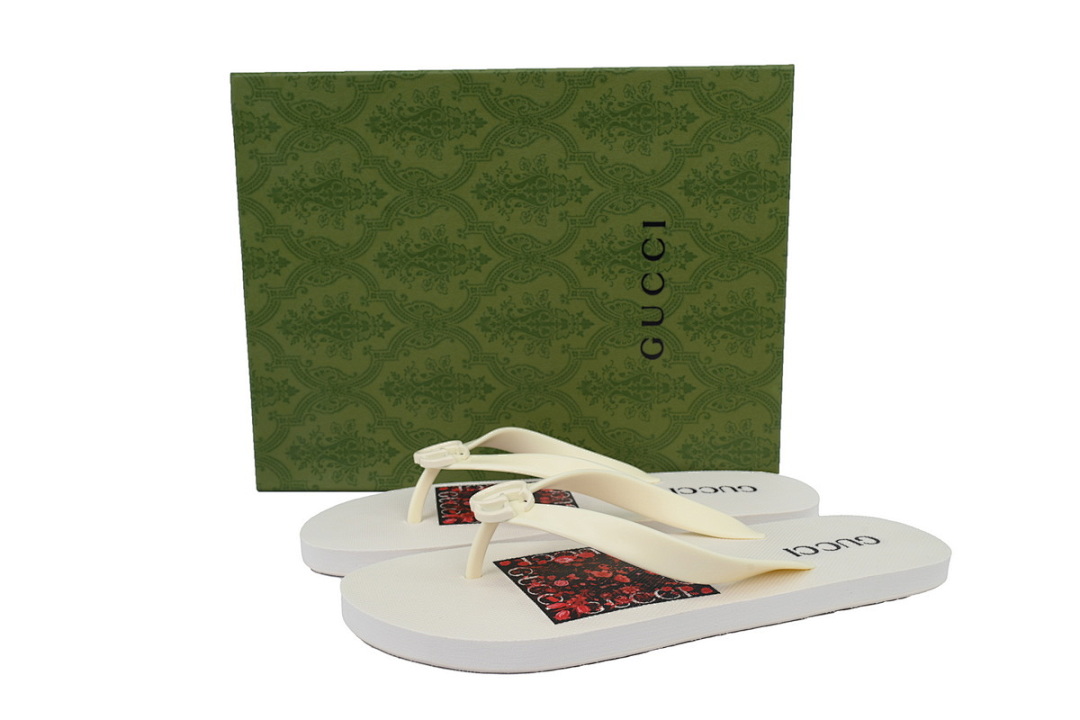 Gucci Branded Ivory Rubber Flip Flops with Red Floral Detail