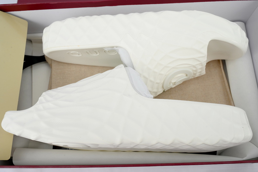 Gucci Branded White Rubber Slides with 3D Interlocking G Hardware