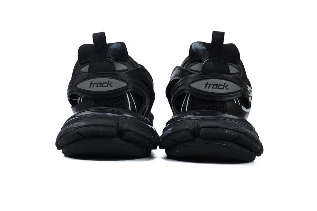 Balenciaga Track Sneaker White Graffiti 542436 WTRHW 1090 